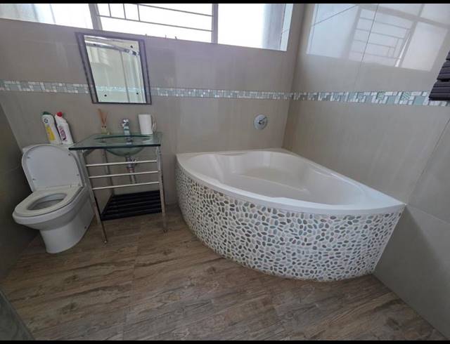 1 BEDROOM PROPERTY TO RENT IN ALLEN GROVE